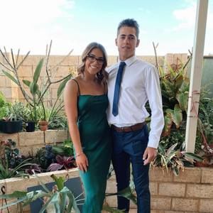 Meet your Posher, Taylor